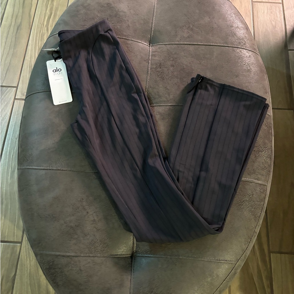 Alo Flare Legging